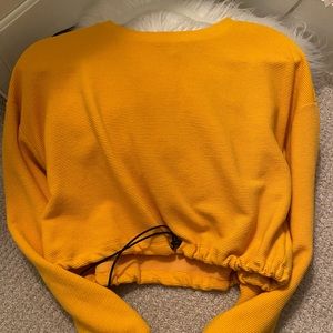 Cropped sweatshirt